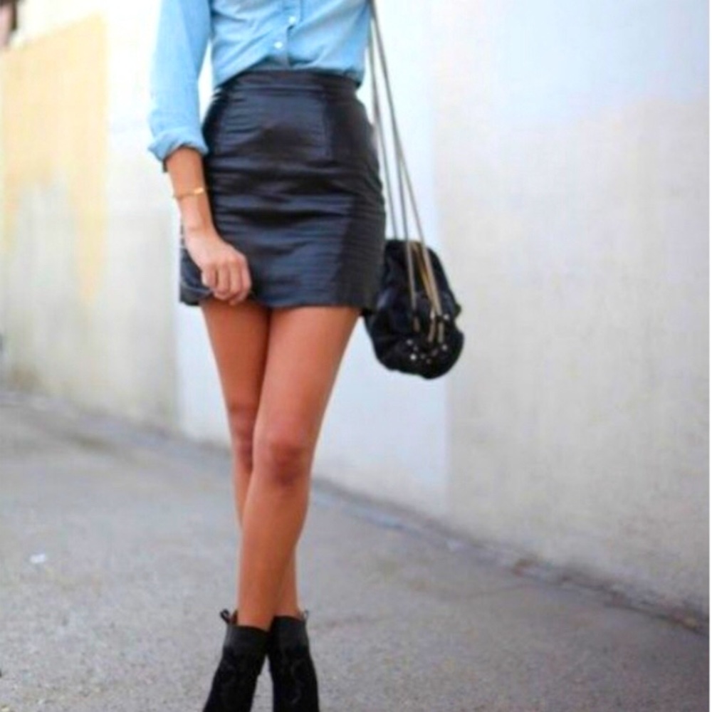 🎷Byrnes & Baker 100% Leather Mini Skirt Sz 8🌹Elegance🌟 Pencil Straight